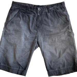 * Guess Los Angeles men’s 33 black shorts
